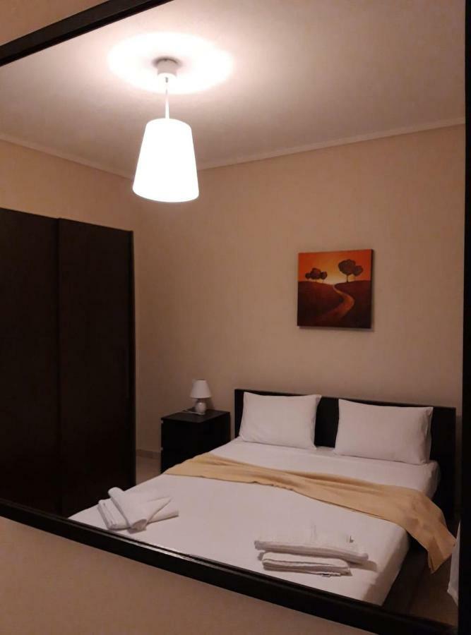 Gougousis Apartments Kaloyiros Ngoại thất bức ảnh